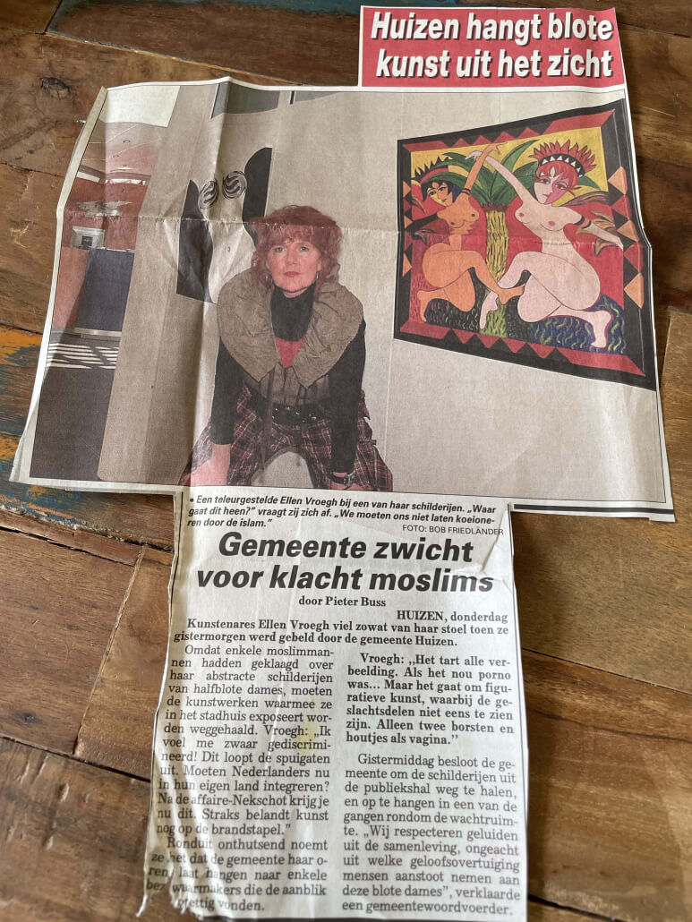 De weggehaalde schilderijen van kunstenares Ellen Vroegh leidden tot een landelijke rel